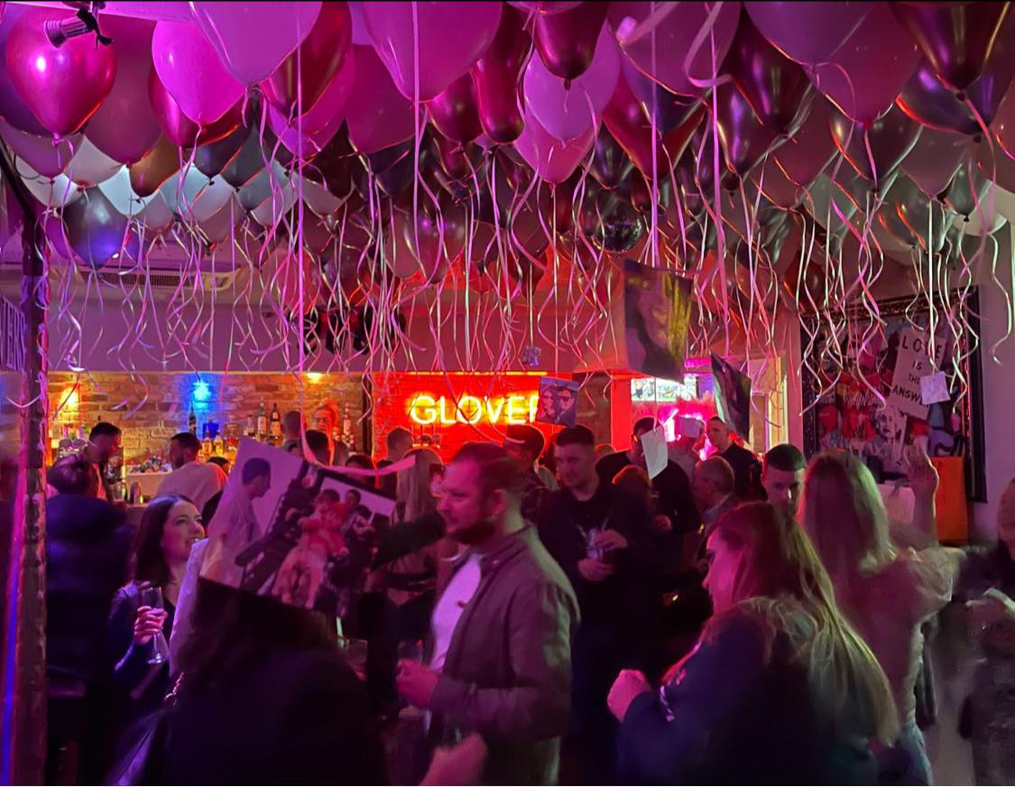Glovers Bar Preston tweet media