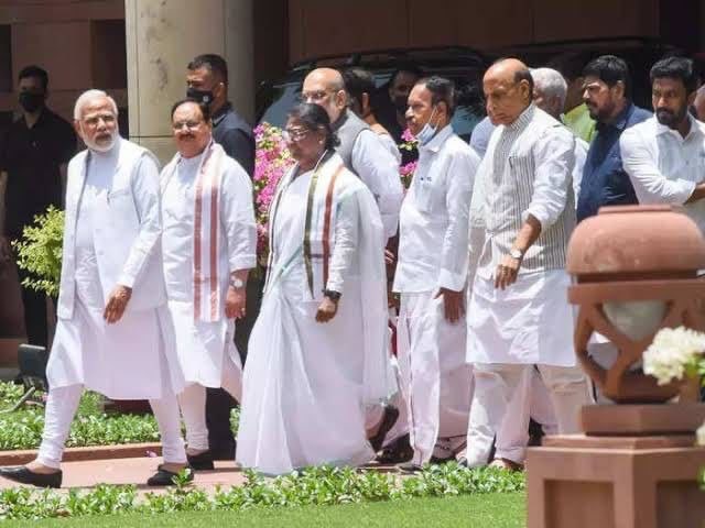 peepjunky's tweet photo. Things are changing 😍🥳
Proud of you #DraupadiMurmu mam Heartiest Congratulations 🎉 #Congratulations #Odisha https://t.co/TXxaNd2Iaz