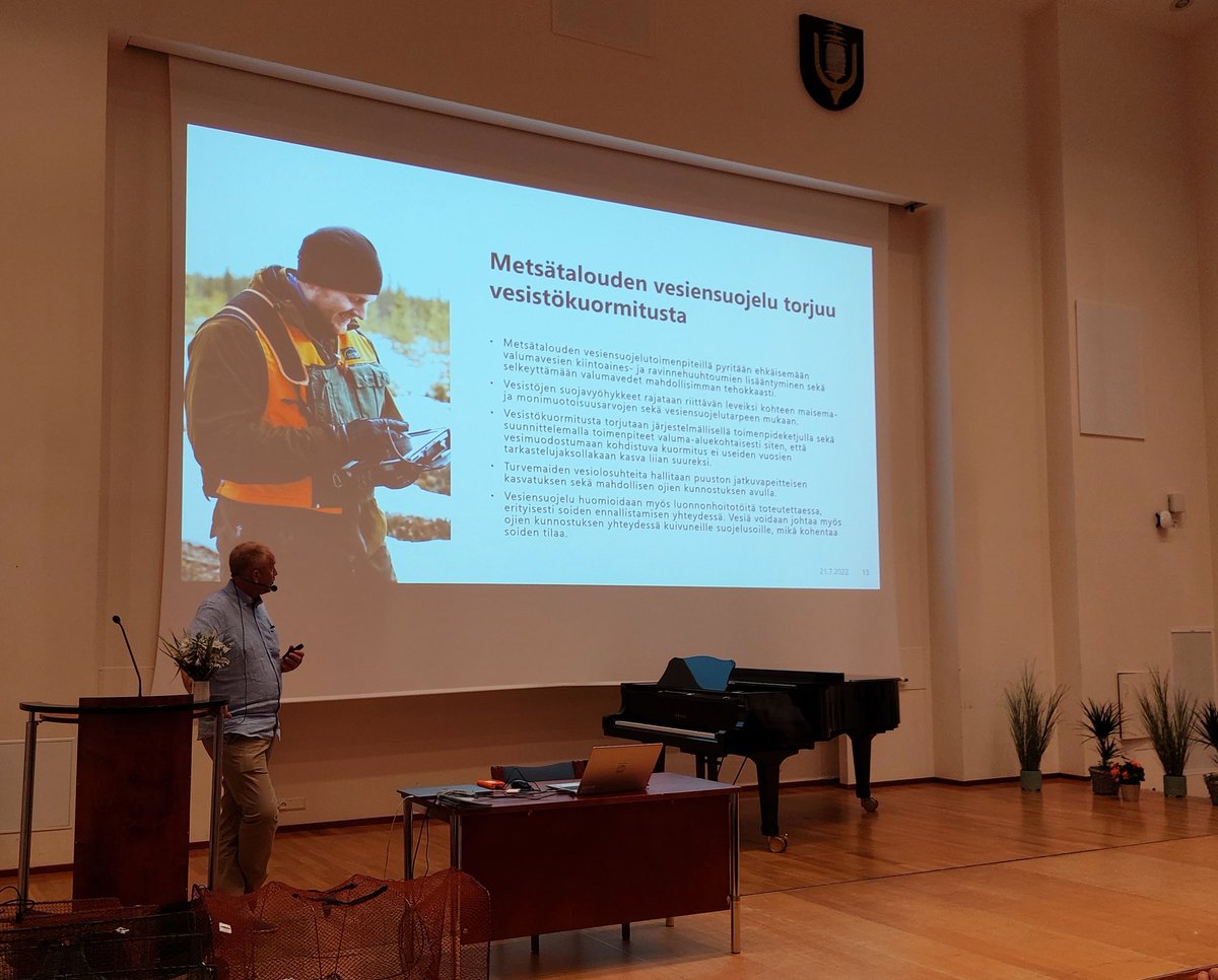 Puula Forumissa Kangasniemellä mielenkiintoisia aiheita. Vuorossa valtion metsien käyttö ja vesistöjen huomioiminen toiminnassa. <a href="/jsniemela/">Juha S Niemelä</a> #puulaforum #metsähallitus #KasvatammeHuomista