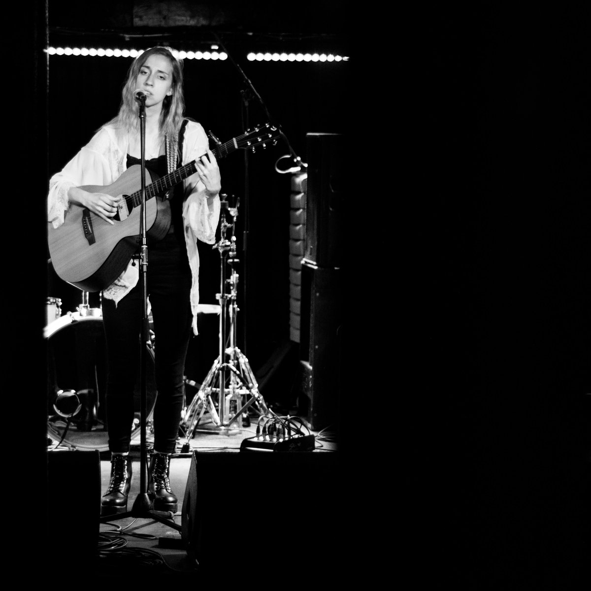 I've got some creative projects happening over the next few months and I can't wait to share them! Have a look below for my upcoming gigs:

August 11th - Harley's, Ayr
September 4th - Vibration Festival

Catch you there!

📸Shutter Sound Media