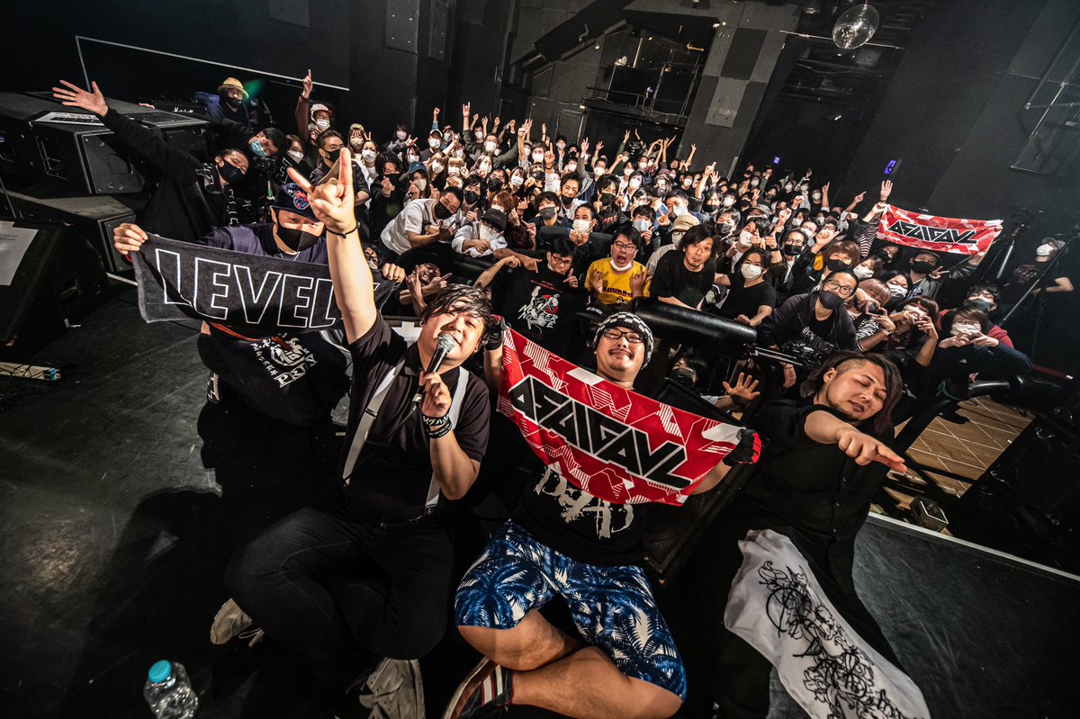 ASHIGALL's tweet image. 【お知らせ】
9/11(日)の新代田FEVERのライブでASHIGALLは解散いたします！
11年間本当にありがとうございました！