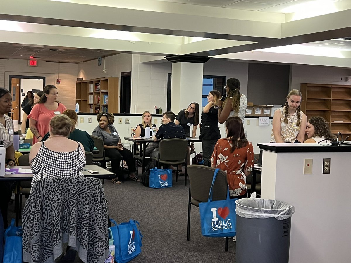 chambersjpc's tweet photo. So much #energy in the room: #Welcome to @IPSSchools, #Educators! #IPSInduction22 #TeamIPS https://t.co/dU1BK6fSiO