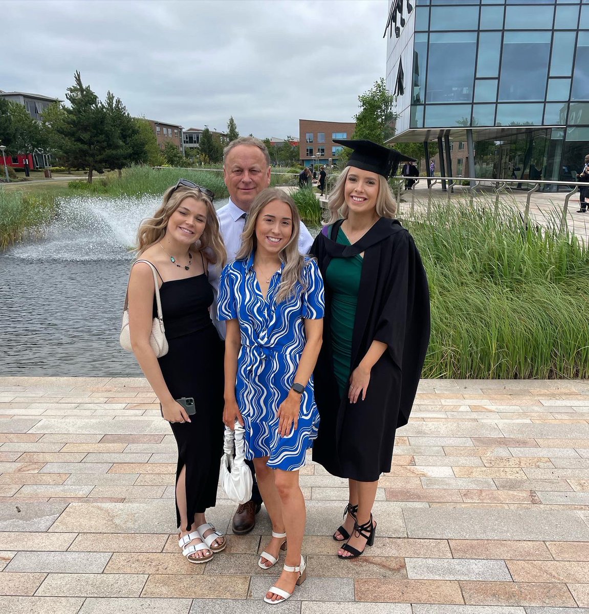 Miss Dodd tweet media