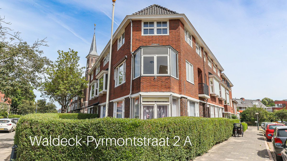 HELPMAN - Deze karakteristieke jaren '30 bovenwoning is schitterend gelegen op een hoek. De woning is ruim met ca 130 m2 verdeeld over twee woonlagen.
Nieuwsgierig? Vanaf vrijdag in de verkoop! hopma.nl

#helpman #groningen #huistekoop #woningmarkt #makelaar