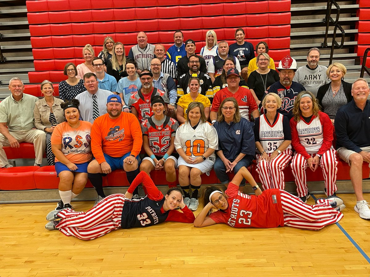 JonTrevCo's tweet photo. Great team building activity this morning with @JeffCoTNSchools. We even play games with a culture of excellence!

#JCCore4 #CultureofExcellence https://t.co/w7nw6Sqn9f
