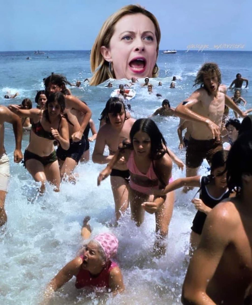 Crazy Ass Moments in Italian Politics tweet media