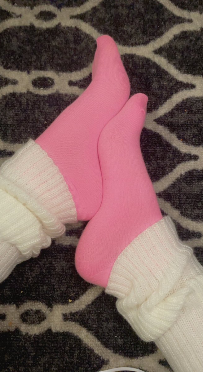 Wanna play Pokémon with me ? 💕

Findom • Finsub • Paypig • Socks