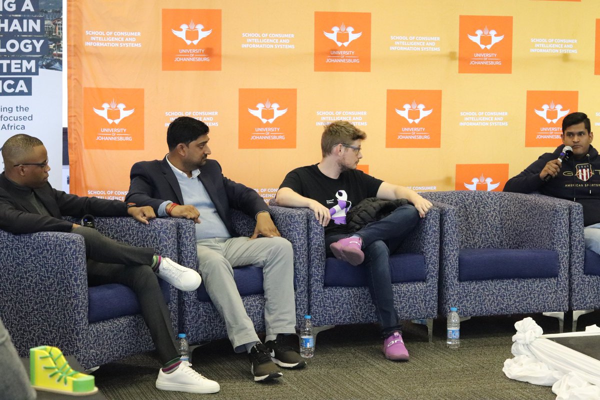 Geekulcha's tweet photo. Panel discussion on how BlockChain can drive good social impact and promote financial inclusion
#UJBlockChainHack
#UJHackathon https://t.co/ZauA0bqj4G