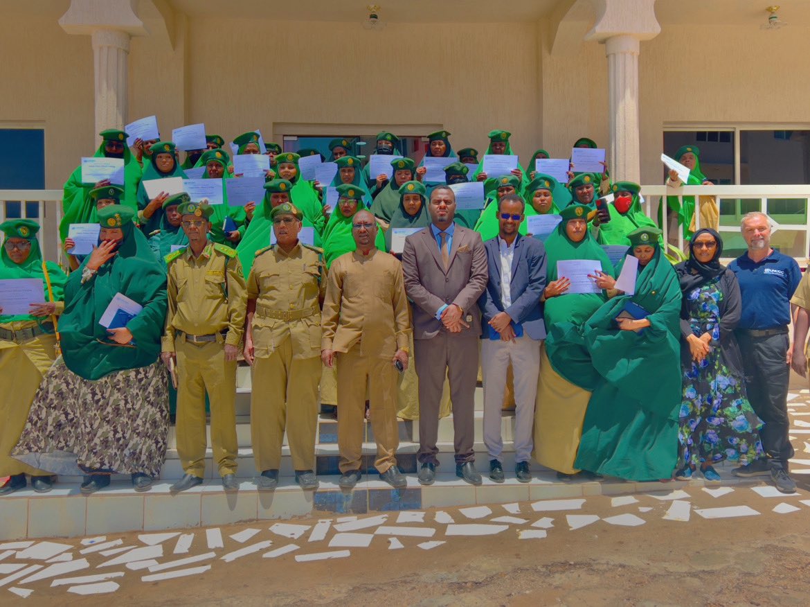 Ibraahimkhs's tweet photo. Minister of Justice with the Commissionair of Custodial Corps and The Governor of Sanaag Region closed 5 day training for CC Female Officers from #Sonaliland Regions.
@MoJSomaliland @UNODC https://t.co/bonldeNvhG