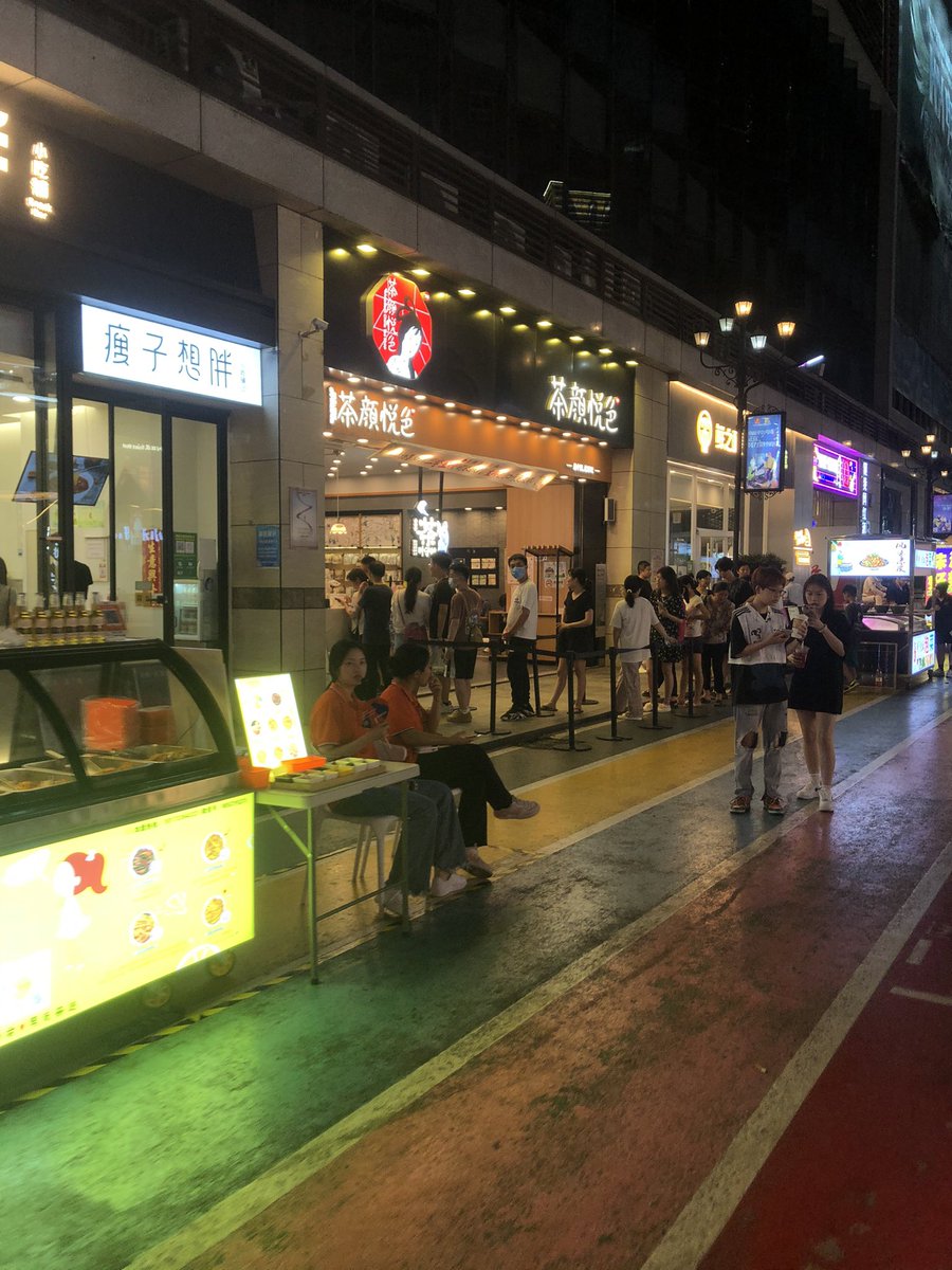 stefanlololo's tweet photo. 炎热，骚动 https://t.co/HMT78KHU4j