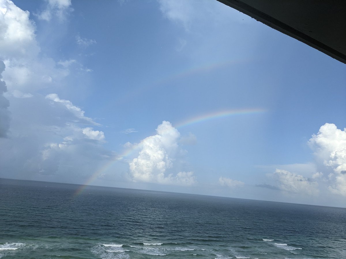 cescott1981's tweet photo. Good morning from PCB 🌈 @spann https://t.co/iJkSARgiUy