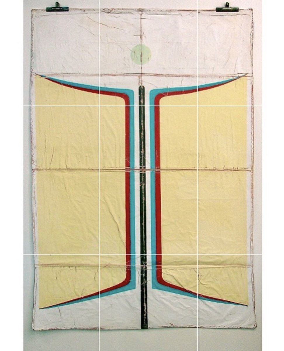 JMPaintingPrize's tweet photo. United in Different Guises XXXXIII
Acrylic and varnish on cotton and bulldog clips, 202.2 x 135.5cm by Tim Ellis from #JM2010 β¬οΈπ¦π¨π₯ https://t.co/Y4TCaUSZpM