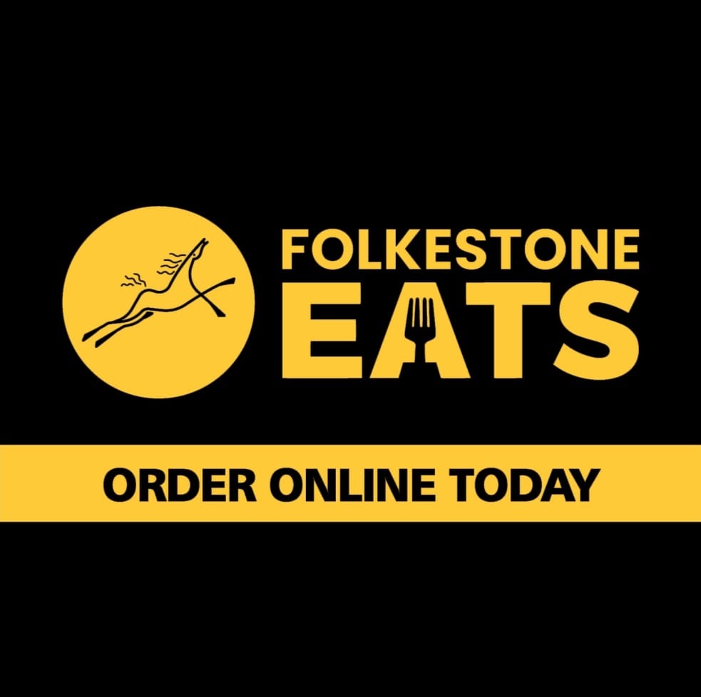 RadioFstone1059's tweet image. @BisphamSteve is back on The @folkstatus Show in 30 minutes, sponsored by Tarnya's Homemade (@Tarnyalouisex)! Today's guest is @cathmison for #Folkestone's Sandcastle Competition! Plus #TheRewind from 11.30, sponsored by @FolkestoneEats! Listen here: tun.in/seSaf