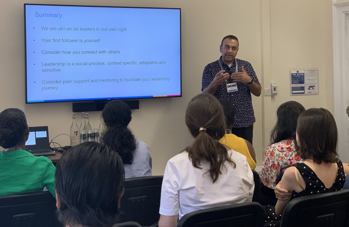 patlogullo's tweet photo. @sharpmelk We should have more coaches and proper mentors in academia. I read somewhere that sports coaches are with you, not looking at a distance. Not all of us were lucky (as I was with @RieraRachel). 
We discussed characteristics of good mentors at @EBM_Live https://t.co/RxhzSNFO4u