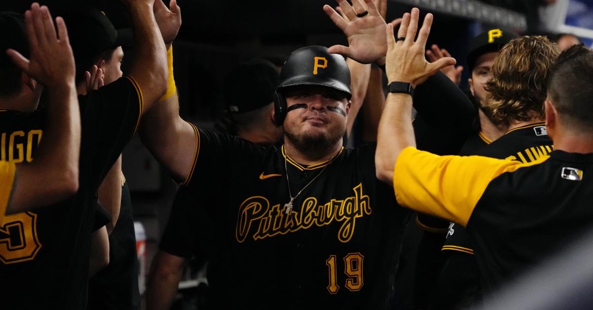 SNYtv's tweet photo. The Mets reportedly have interest in trading for Daniel Vogelbach https://t.co/kVuA6sUM6J https://t.co/NjeVG75nBJ
