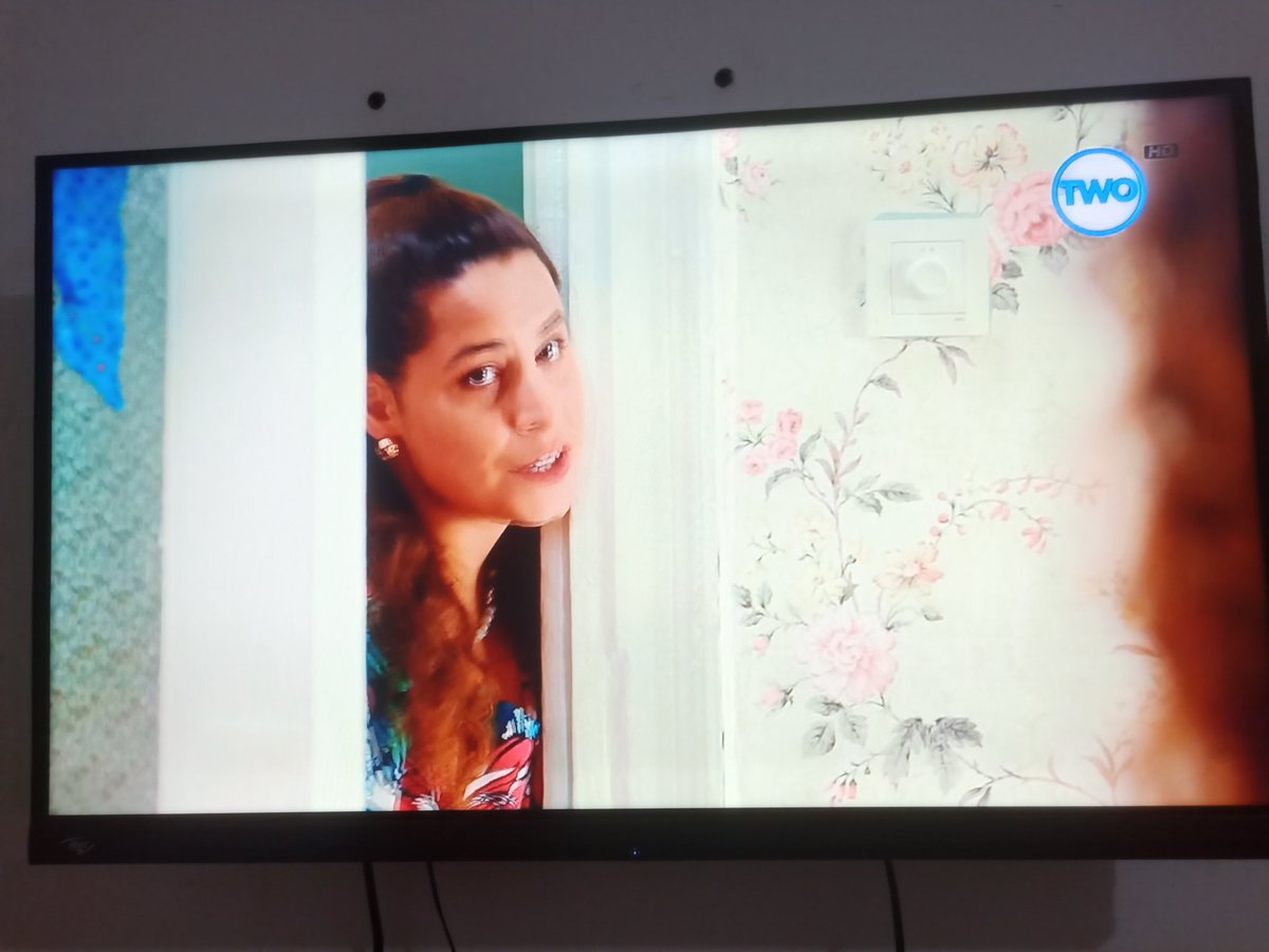 abaanzinza's tweet photo. Upo upande wa nani?
Tolga, Nejat, Sonal au Hande?
#TheSweetLie
#AzamTwoHD https://t.co/7kj1JrRe85