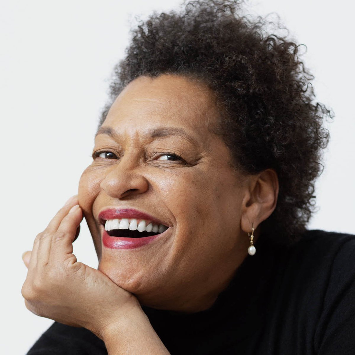 newmuseum's tweet photo. The artist #CarrieMaeWeems collaborated with #RobertColescott, and will join Lowery Stokes Sims and Mimi Roberts for a panel discussion this evening on the impact of Colescott's art. Get tickets here: https://t.co/s7YSie3V14 https://t.co/A6z6F9c7It