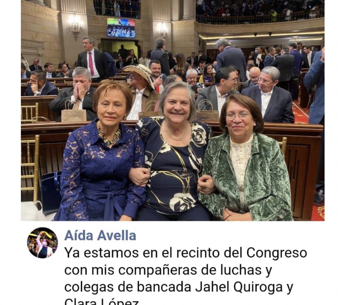 CorpReiniciar's tweet image. 🇨🇴 👏 Y aquí están las sobrevivientes de genocidios, con la fuerza de esos seres ausentes, siempre presentes en nuestras memorias y en nuestros corazones.
@JahelUp @ClaraLopezObre @AidaAvellaE @UP_Colombia 

#CongresoDelCambio 

#NuncaMasOtroGenocidioEnColombia