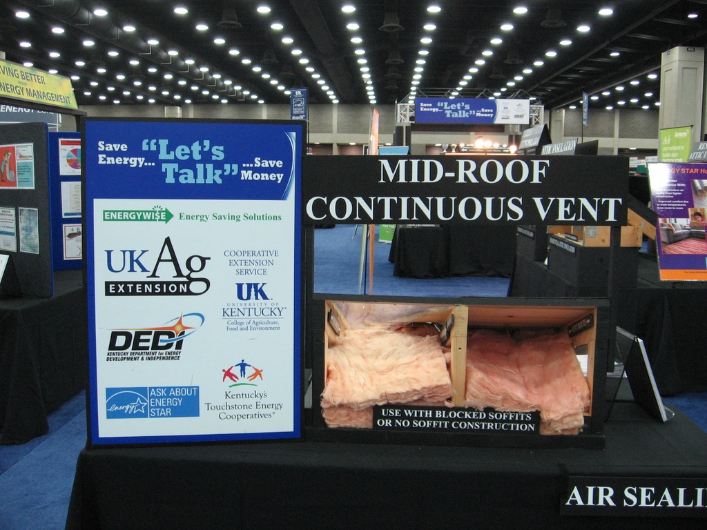 uk_bae's tweet photo. Anyone remember the department's home energy management displays at the Kentucky State Fair? These pictures are from 2013's display.
#memories #throwback #homeenergy #engineeringathome #engineeringinpractice https://t.co/Yx2MWvjAvh