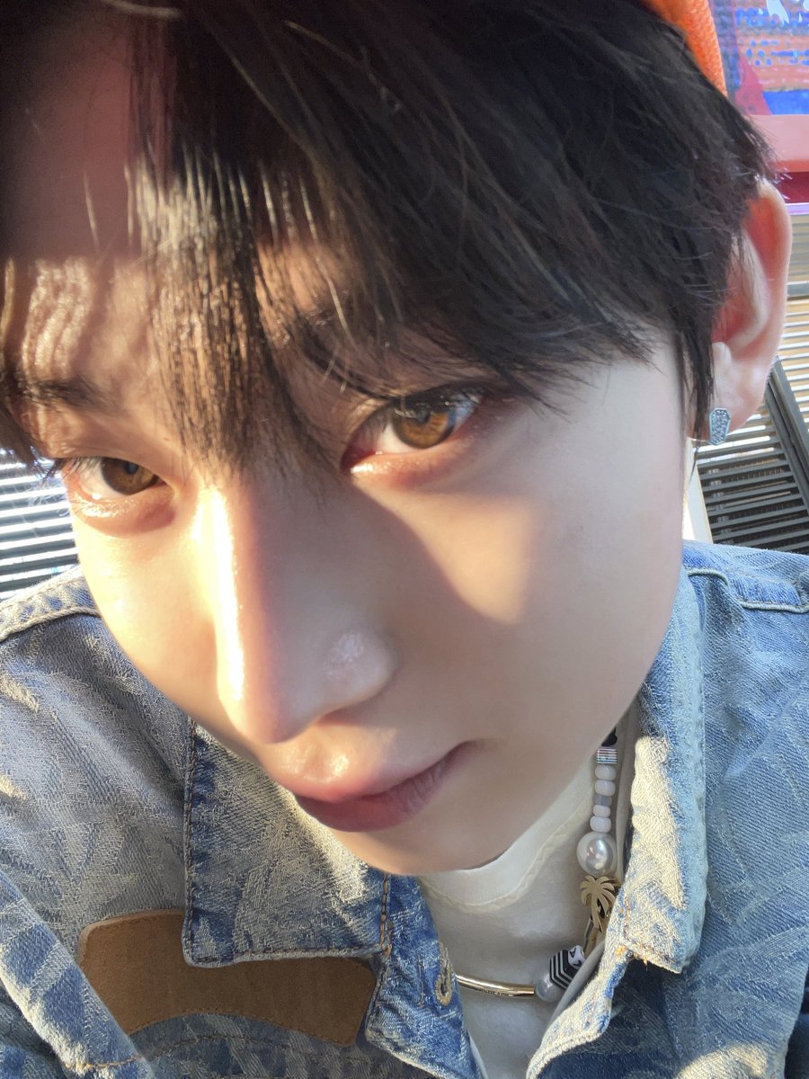 SimJaeYoont's tweet image. stunning boy 💗