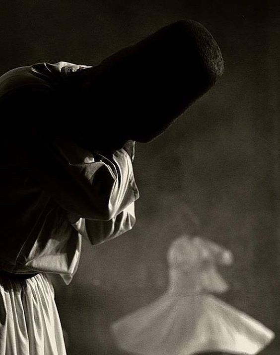 KitapTefani's tweet photo. “Gönül almayı bilmeyene
Ömür emanet edilmez.”

Hz. Mevlâna

#Mevlana #Kitap #Alıntı #KitapAlıntıları https://t.co/W5EuYaEeaU