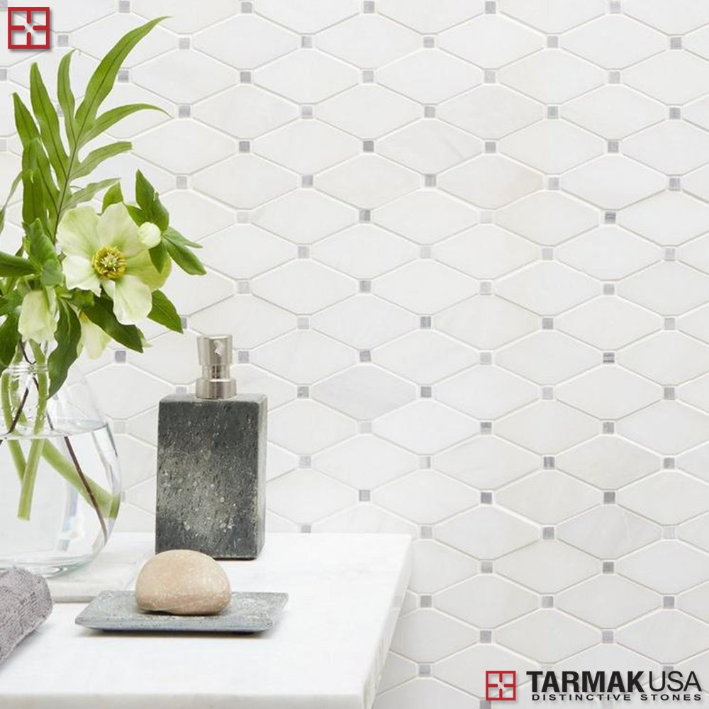 tarmakusa's tweet photo. Clipped diamond shaped tiles accented by small square marble pieces. Use for walls, backsplashes and floors. #tarmakusa #mosaics #backsplashideas #backsplash #kitchendesign #clippeddiamond #homerenovation #homeremodel #kitchenremodel #kitchencabinets #backsplashtile https://t.co/Z58JkX3SgK