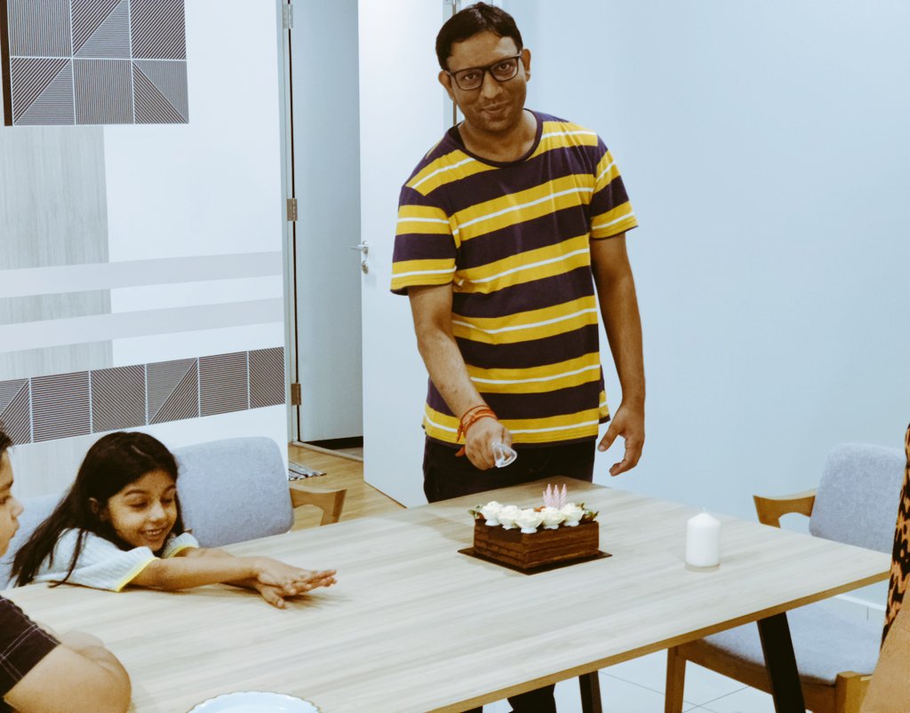 pushpendrakum's tweet photo. Thank you so much for the birthday wishes! 

Happy to see green 🍏 market 😊 https://t.co/QMhSD1Nhfn