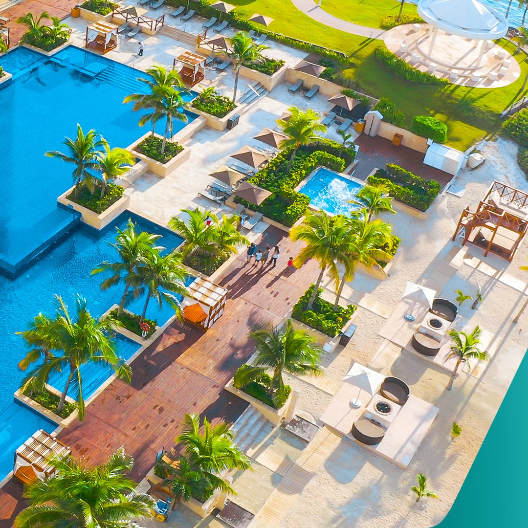 “To whom it may concern.. We are staying in paradise, thank you.”
.
"A quien corresponda.. Nos quedamos en el paraíso, gracias".
.
#HyattZivaCancun