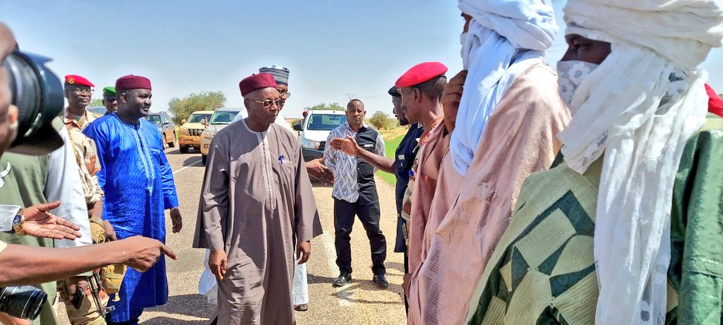 kareabba's tweet photo. Mission ministérielle de suivi de l´installation de la campagne #agro-#Sylvo #pastorale et #hydraulique 2022 dans la région de #Zinder-#Niger
#Tanout : 2ème  étape  de la journée de ce jeudi 21 juillet 2022.
Accueil à  l´instant . https://t.co/0KgIkrxH7V