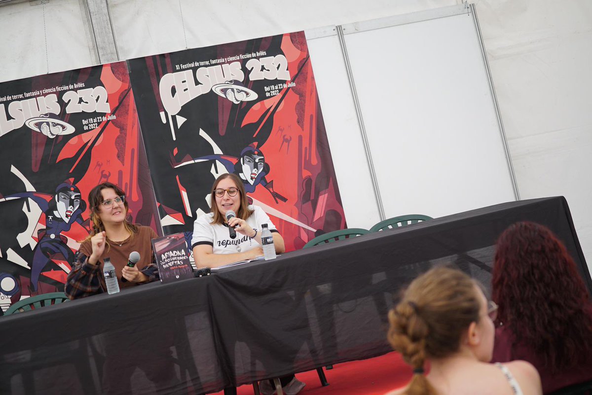 festivalcelsius's tweet photo. Ariadna y las posibilidades muertas y Paula Peralta pusieron un estupendo broche a la mañana del jueves en el #celsius2022 https://t.co/dPozgw5Teq