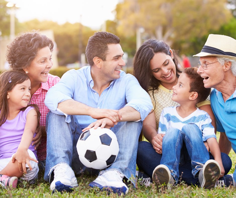 DwellAssured's tweet photo. A recent @pewresearch study shows 1️⃣ in 4️⃣ young adults live with a parent, grandparent or older sibling, which is almost three times higher than half a century ago. As the research states, key reasons for this include finances and caregiving.

Read more: https://t.co/A69fSpFsOw https://t.co/R8jeZFXqr9