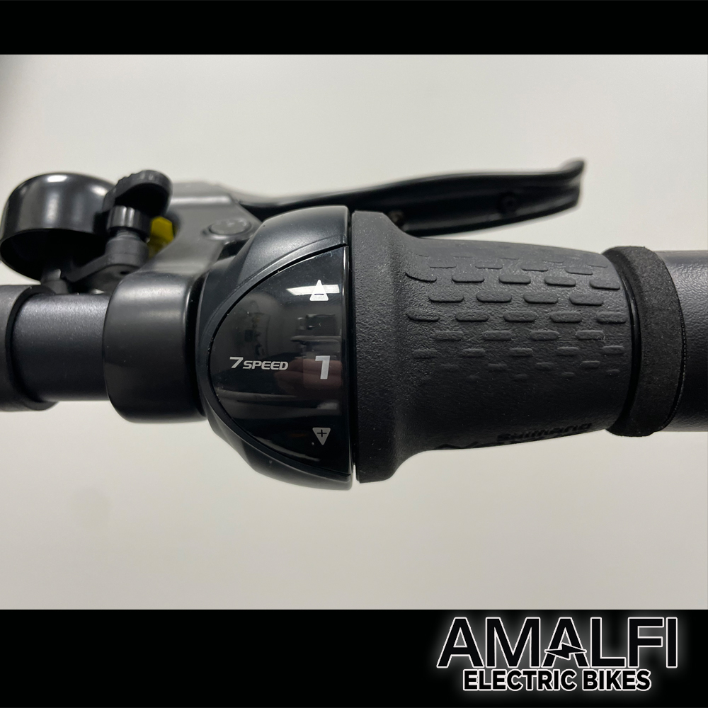 Shifting gears in life sometimes is never easy. But, on the Amalfi Electric Bike, shifting gears is as easy as turning your wrist. For more information on where you can get one for yourself, go to AmalfiBikes.com and check them out! #viatek #amalfibikes #bikeride #bike