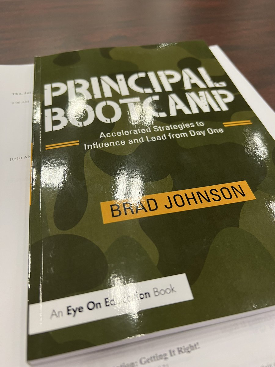 PrincipalAleem's tweet image. Getting inspired by @DrBradJohnson . Be the best version of yourself. Excellence is a process. Read/mentor/grow leadership capacity. #servantleadership #principalbootcamp @AliefISD @_bosslady99 thank you for providing us with this opportunity.