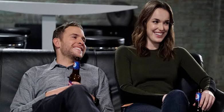 Phlebotinumaos's tweet photo. Elizabeth and Iain played fitzsimmons to perfection and its time marvel respects that. They are irreplaceable.
#saveagentsofshield #fitzsimmons #norecast https://t.co/SEdWaBL2dG