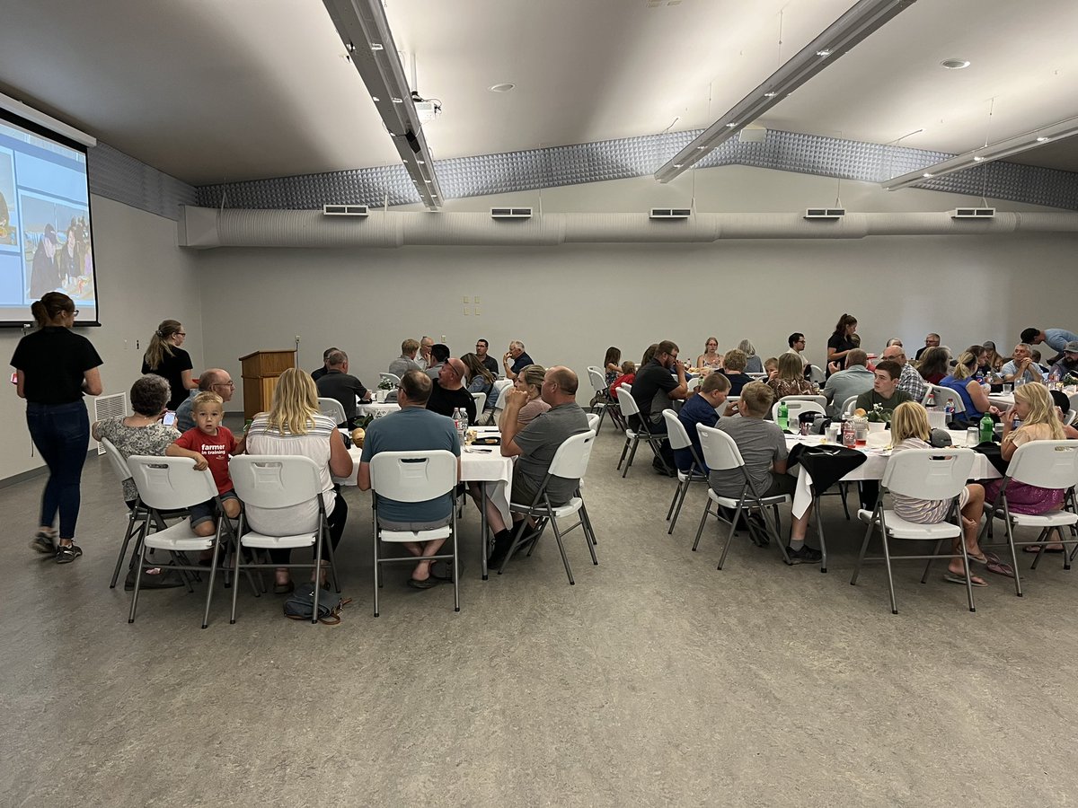 ShurGroFarmServ's tweet photo. Our #MacGregor branch was able to celebrate their 25th Anniversary yesterday! Thanks to all of the growers for the support over the years, we look forward to the next 25! Thanks to @Bayer4Crops @syngentacanada @CortevaCA @BASFCanada for the support to make this event possible! https://t.co/IVwgPwYoLA