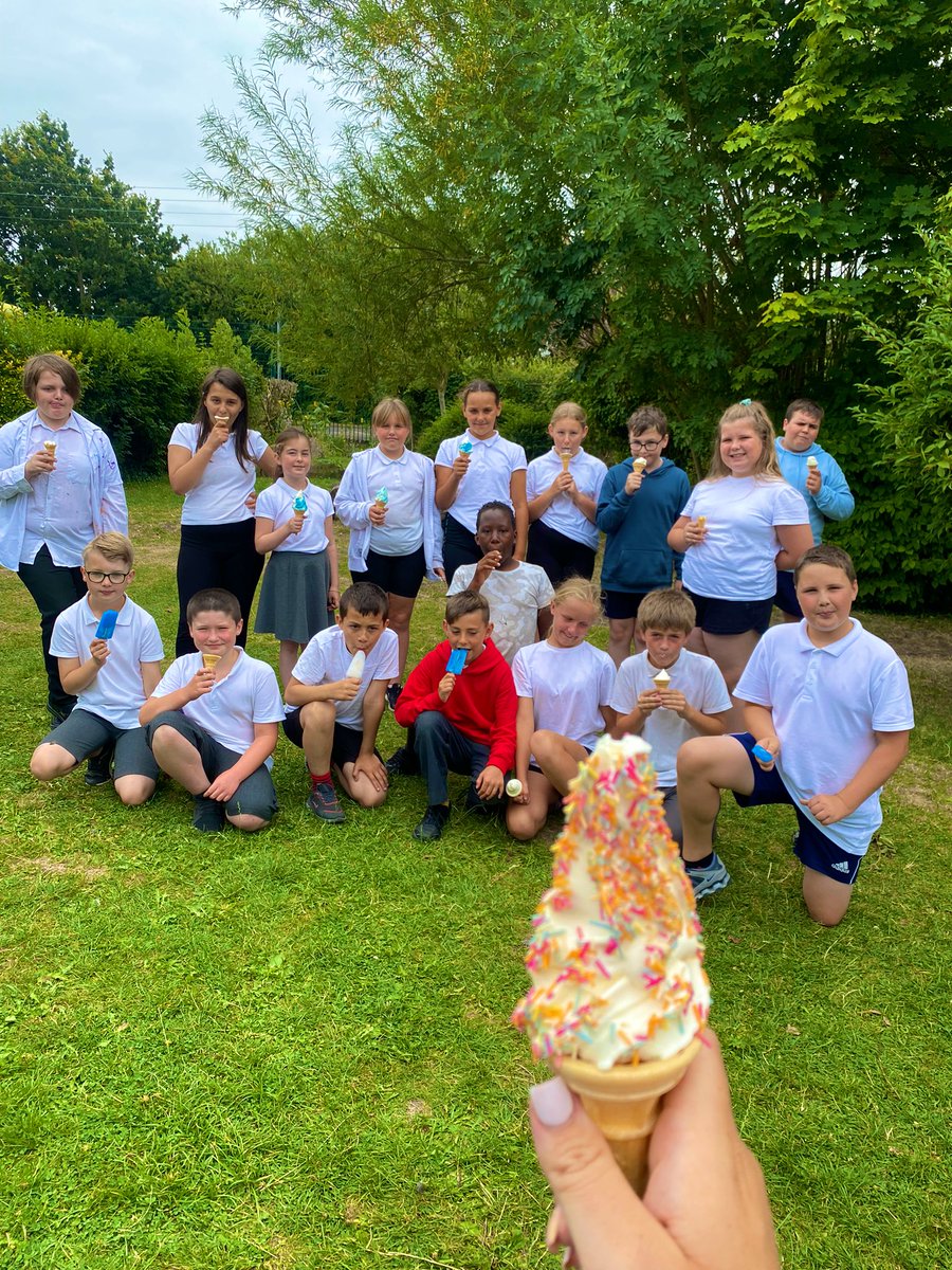 Mrs_C_Camper's tweet photo. A huge thank you to West PTA @TheHuntspills for gifting all of the children an ice cream treat on their last day of term 🍦 https://t.co/XLqav17i8P