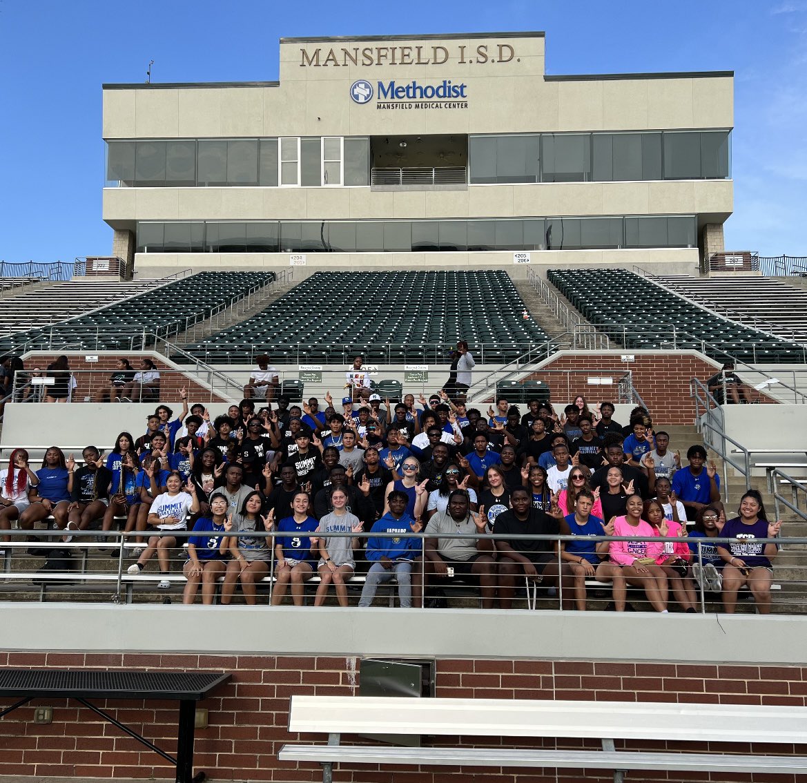 Day of service…over a 100 Jags in attendance!  Servant Leadership!
