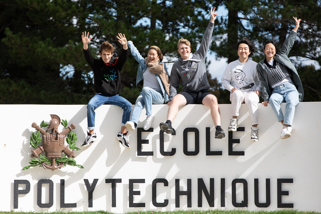 École polytechnique tweet media