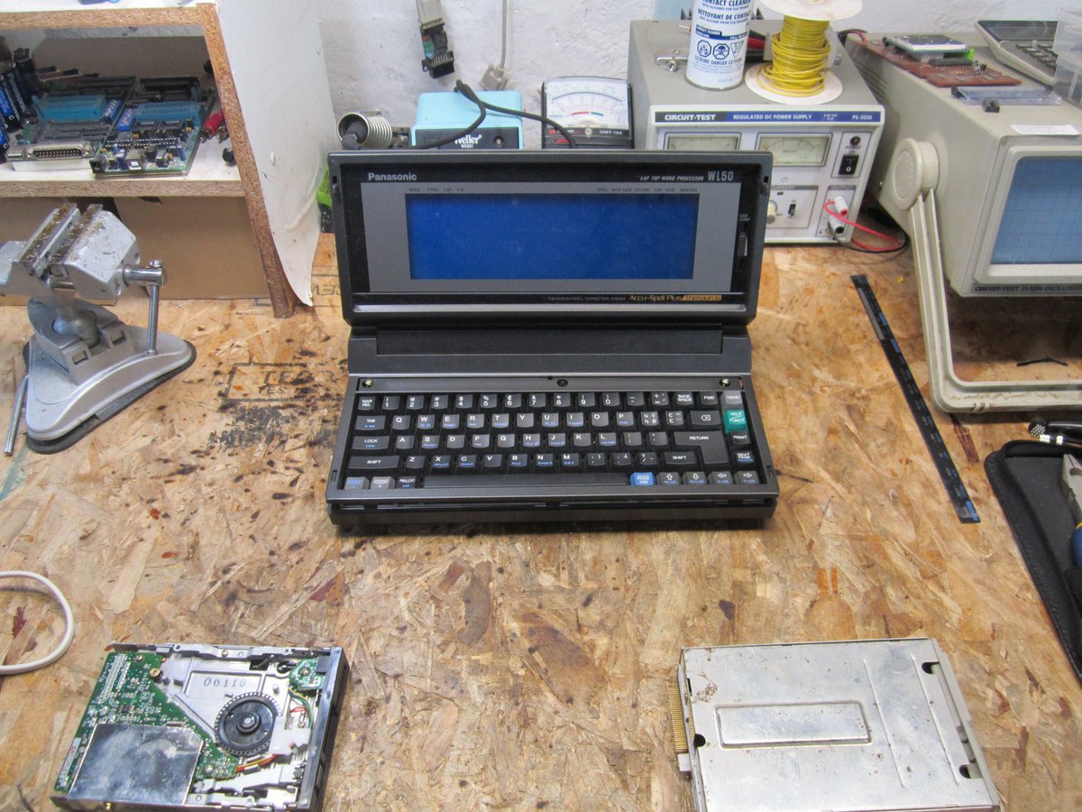 Going to try replacing the 3.5" floppy drive on this nice old Panasonic KX-WL50 word processor with a drive we cannibalized from an Atari ST home computer. #niagaratypewriters