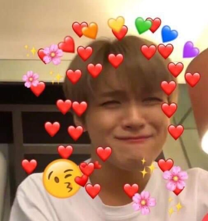 haechanmaba22's tweet photo. @moonjaem_ AAAAKKDHSH THANK YOUUU LOPE U TO 😭😖😍🥰🥺😚💐❤️ https://t.co/RPLm1uAF6i