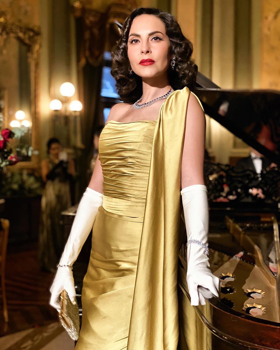 CloseUpMexico (@_closeupmexico) on Twitter photo #CloseUpNew
¡Está de Estreno!
La actriz Mexicana <a href="/Elsaortizr90/">Elsa Ortiz</a> interpreta a (Dolores del Río) en la Bioserie de María Félix ,la cual ya está disponible a través de <a href="/vixplus/">Victor Xirau</a> ,su belleza y talento nuevamente deslumbra en la pantalla.
.
.
.
#closeupjalisco #closeup #elsaortiz #CloseUpNew
¡Está de Estreno!
La actriz Mexicana <a href="/Elsaortizr90/">Elsa Ortiz</a> interpreta a (Dolores del Río) en la Bioserie de María Félix ,la cual ya está disponible a través de <a href="/vixplus/">Victor Xirau</a> ,su belleza y talento nuevamente deslumbra en la pantalla.
.
.
.
#closeupjalisco #closeup #elsaortiz
