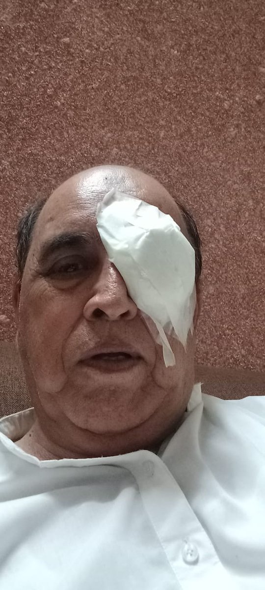 JinnahzPakistan's tweet photo. Munawar sb being charged for speaking the truth.

Who will take responsibility of Munawar sb post eye operation complications?
@OfficialDGISPR @ImranKhanPTI @ImranRaizKhan @PTIofficial @ShireenMazari1 @Asad_Umar 
#ReleaseMunawerSultan https://t.co/C9bWntGHxo