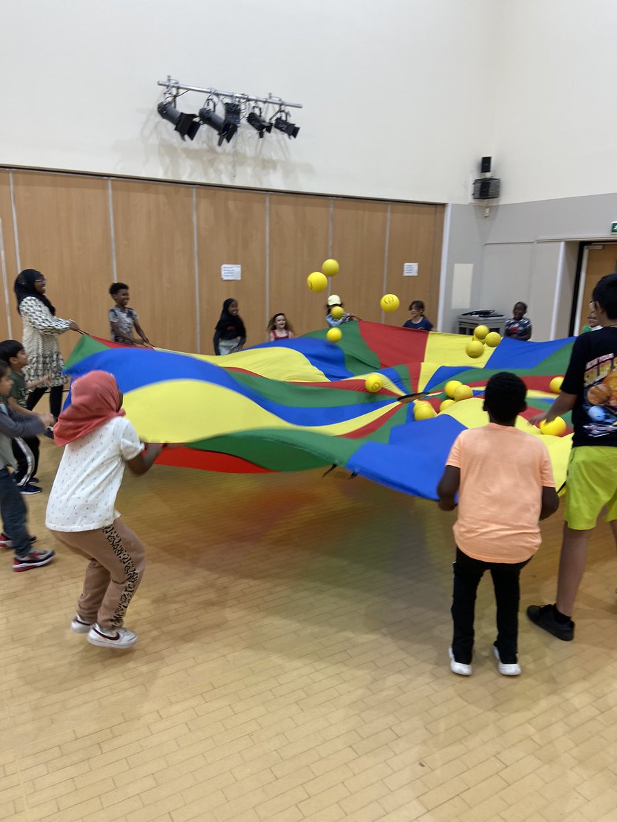 InspireTogeth3r's tweet photo. Another fun-filled day at our Taylor Road #HAF2022 camp! The children have been playing tennis, parachute games and lots of different dodgeball variations! We’ve also learnt about the Commonwealth Games, and which para-sports are included! @ActiveLLR #moveyourownway #summerfun https://t.co/UTwx8SoT7F