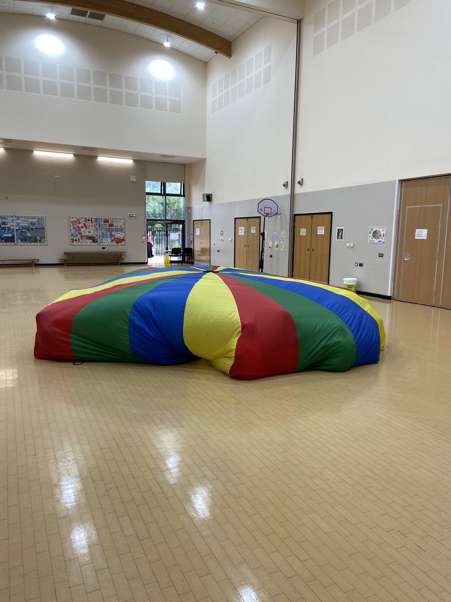 InspireTogeth3r's tweet photo. Another fun-filled day at our Taylor Road #HAF2022 camp! The children have been playing tennis, parachute games and lots of different dodgeball variations! We’ve also learnt about the Commonwealth Games, and which para-sports are included! @ActiveLLR #moveyourownway #summerfun https://t.co/UTwx8SoT7F