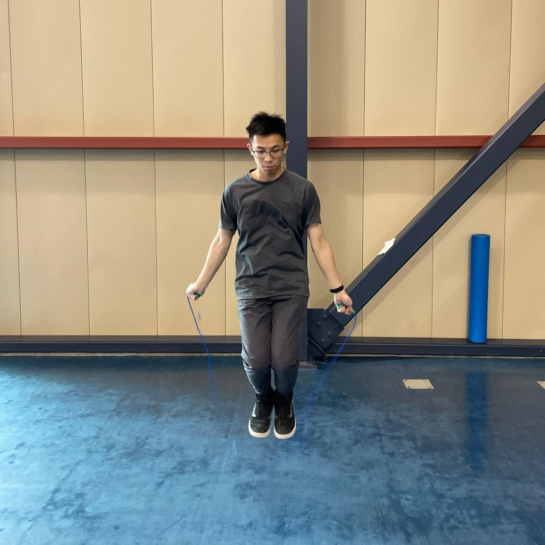 MRUrecreation's tweet photo. Jump rope can make working out fun!

But even more so, it is great for your health. Some of the benefits include

➡️ It's easy cardio
➡️ It's a efficient warm-up
➡️ It will improve your coordination and agility

#MRURecreation #fitnesstips #funworkouts #jumprope @mountroyal4u https://t.co/xtQDBhQLrZ