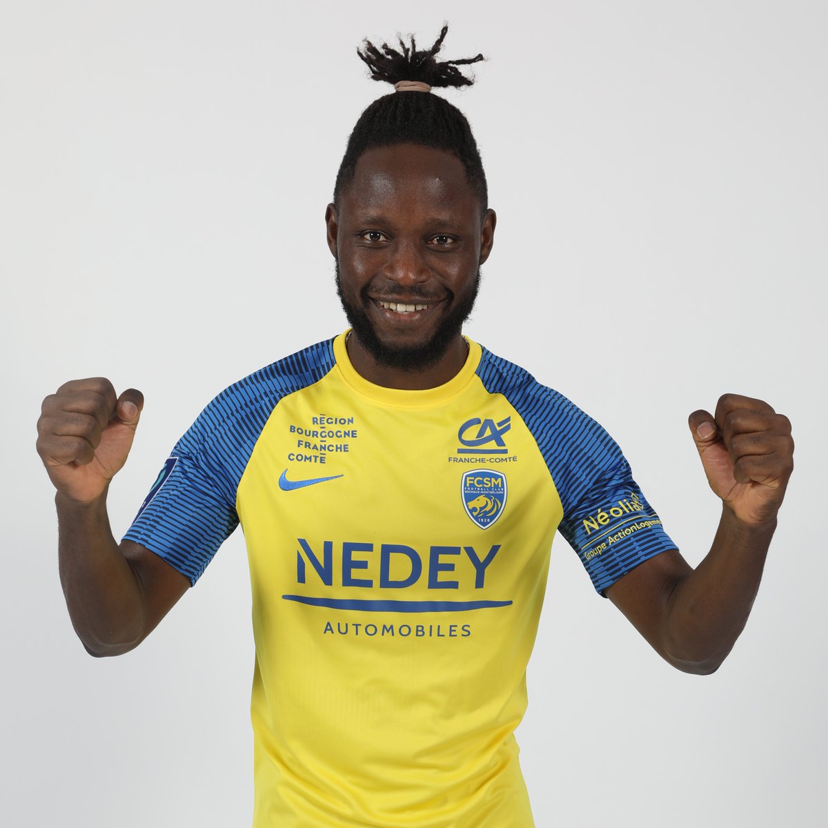 Bien là malgré les béquilles notre <a href="/JosephLopy8/">Joseph Lopy</a> 💛💙

#MediaDay