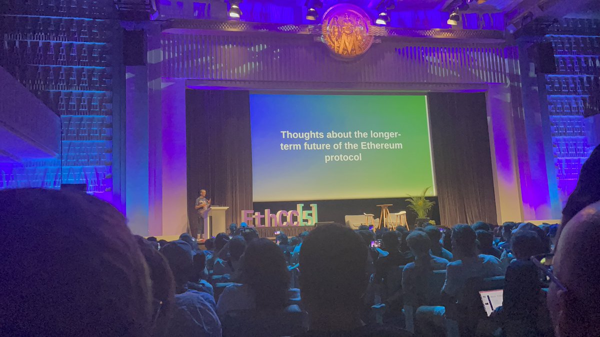 Just attended <a href="/VitalikButerin/">vitalik.eth</a> talk about the roadmap of ethereum at #ETHCC5 

Here’s a summary of what future of Ethereum looks like 🧵