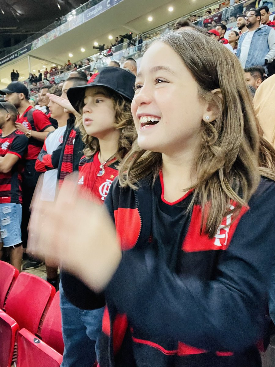 wberllan's tweet image. A alegria de ser rubro-negro ❤️🖤