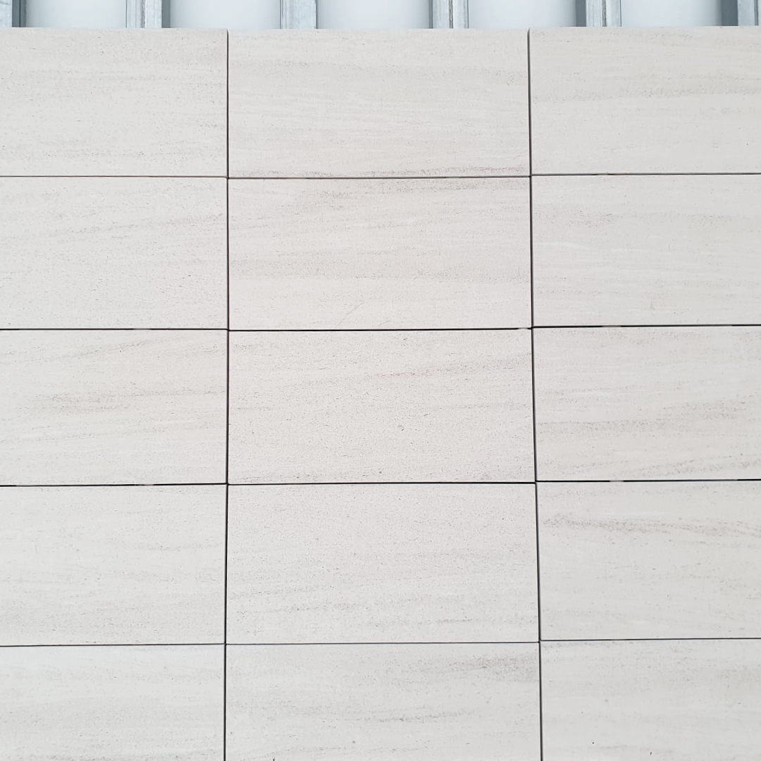 NatStoneOutlet's tweet photo. New selection of Moca Cream limestone now available in the market! It shows a delicate vein and very light color. For more info, visit https://t.co/azMYZIGtDQ #mocacream #mocacreamlimestone #beigelimestone #portugal #portugueselimestone #limestonecladding #cladding https://t.co/UJZVWKOOFg