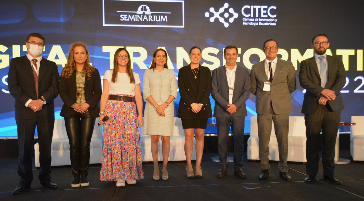 utpl's tweet photo. .@Camilo_Pinzon_O, director ejecutivo de la Escuela de Negocios @EDES_BS #UTPL, participa en el Digital Transformation Summit EC 2022. 🌐

Durante su intervención, resaltó la importancia de la #EducaciónSuperior de 4º nivel para fortalecer la transformación digital en el país.🇪🇨 https://t.co/G19ypYxfWu